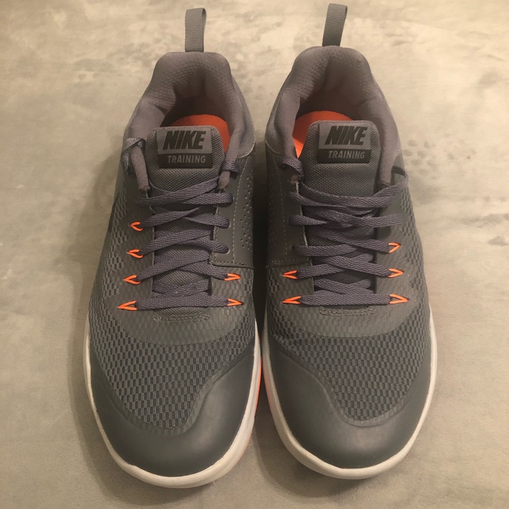 Mens Nike Legend Trainer (924206 002) Orange White Sz 10 men’s